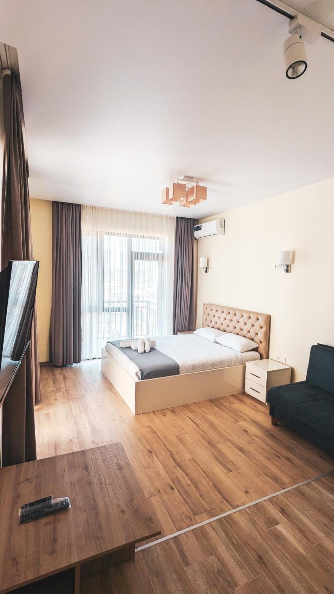 Gg Aparthotel Batumi Exterior foto